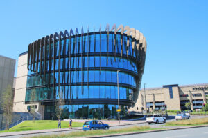 UNIVERSITY OF HUDDERSFIELD